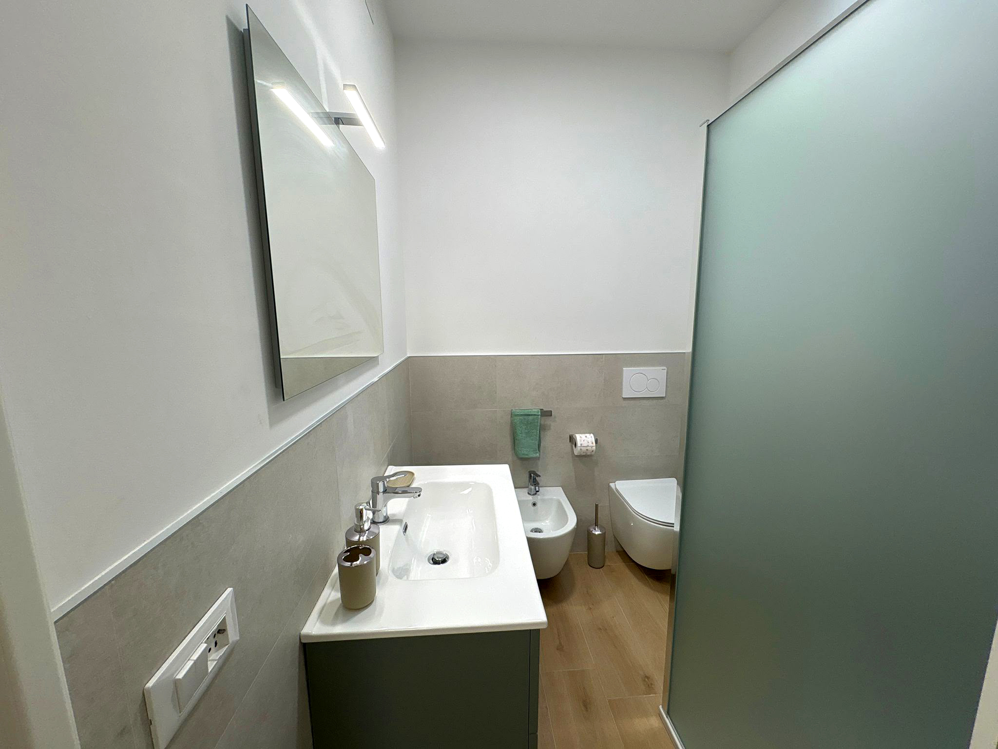 Bagno privato dell'appartamento Sole di Capanna Deluxe, alloggio a Teramo